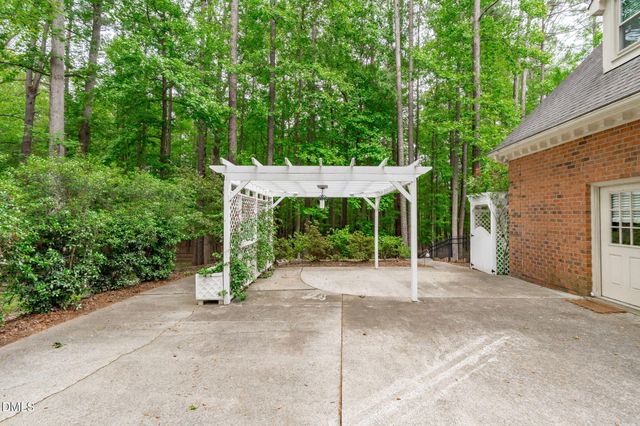 2 Sagamore Place, Hillsborough, NC 27278
