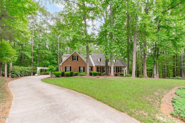 2 Sagamore Place, Hillsborough, NC 27278