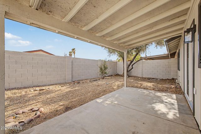 3033 W TONOPAH Drive, Phoenix, AZ 85027