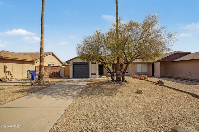 3033 W TONOPAH Drive, Phoenix, AZ 85027