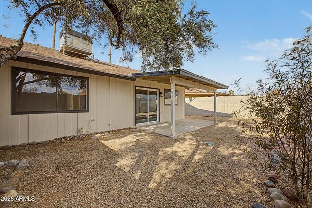 3033 W TONOPAH Drive, Phoenix, AZ 85027