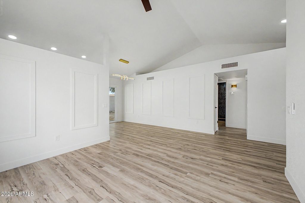3033 W TONOPAH Drive, Phoenix, AZ 85027 — photo 5