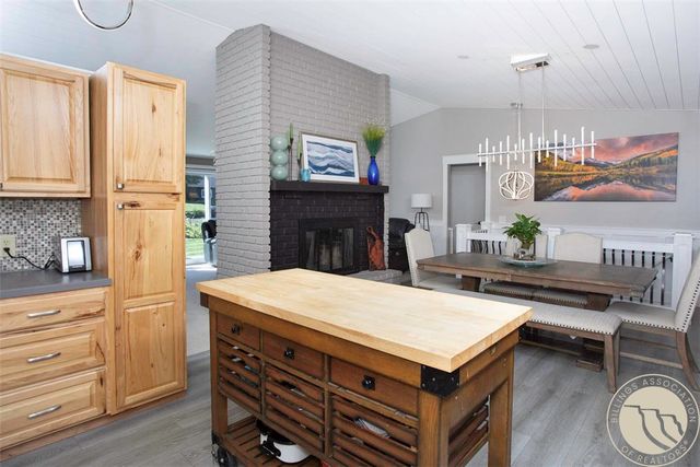 3203 40th Street West, Billings, MT 59106