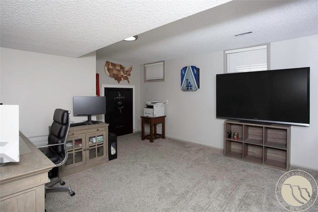 3203 40th Street West, Billings, MT 59106