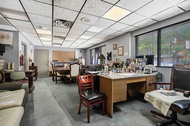 4511 W BELMONT Avenue, Chicago, IL 60641
