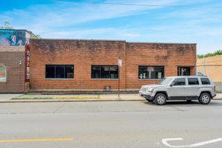 4511 W BELMONT Avenue, Chicago, IL 60641