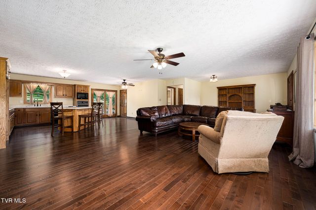 2743 Carroll Creek Road, Gray, TN 37615