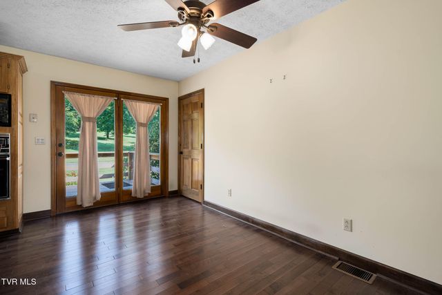2743 Carroll Creek Road, Gray, TN 37615