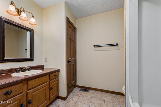 2743 Carroll Creek Road, Gray, TN 37615