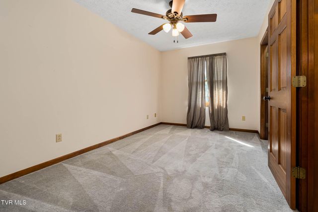 2743 Carroll Creek Road, Gray, TN 37615