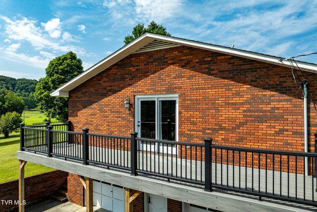 2743 Carroll Creek Road, Gray, TN 37615