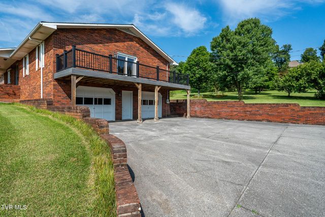 2743 Carroll Creek Road, Gray, TN 37615