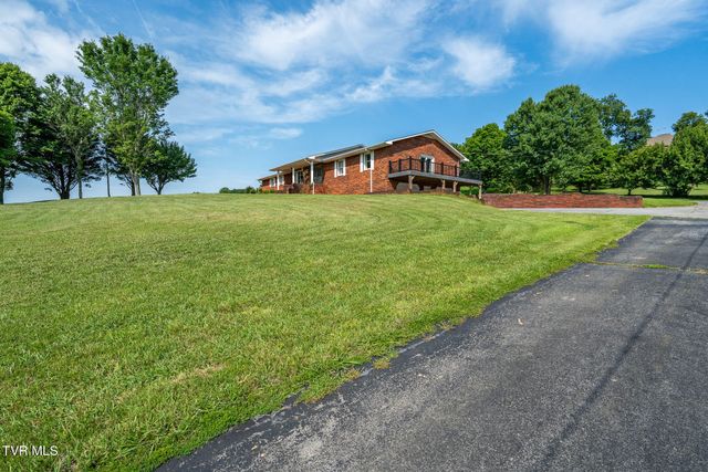 2743 Carroll Creek Road, Gray, TN 37615