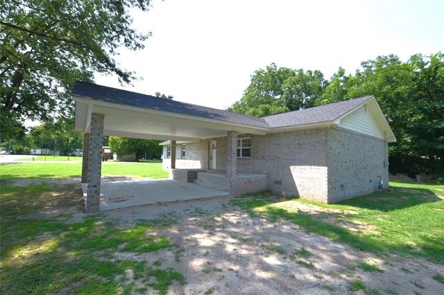 1468 W Division, Westville, OK 74965