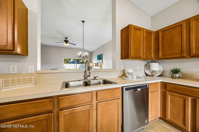 676 TIMBERMILL Lane, Orange Park, FL 32065