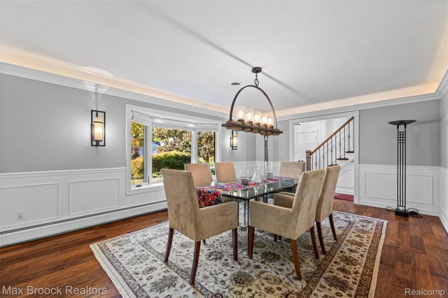 5605 Woodwind Drive, Bloomfield Hills, MI 48301