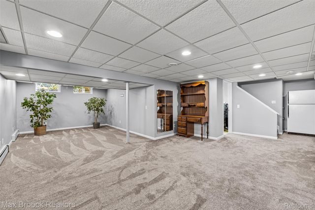 5605 Woodwind Drive, Bloomfield Hills, MI 48301