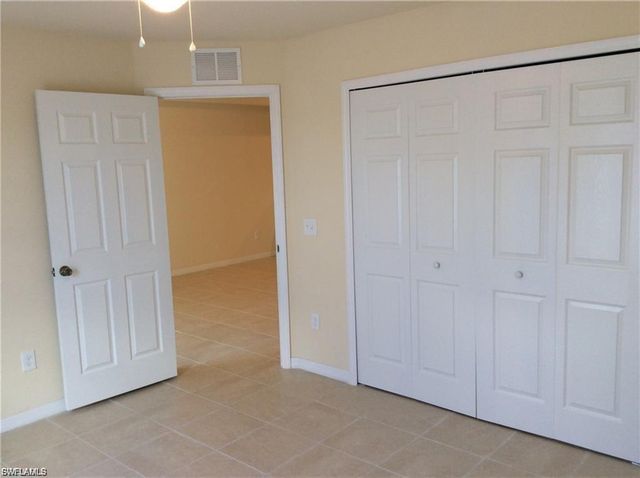 540-542 SE 6th PL, Cape Coral, FL 33990