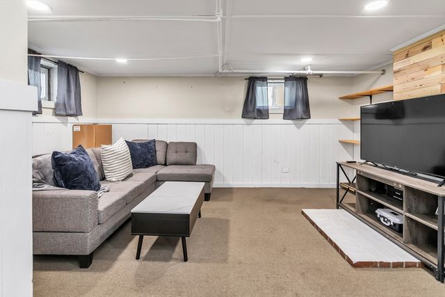 19 Forest St, Haverhill, MA 01832
