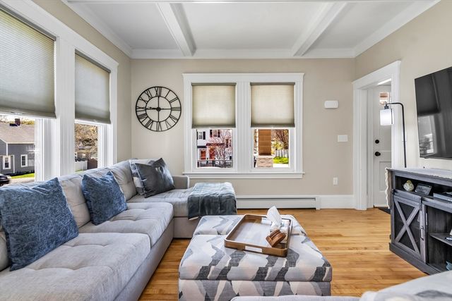 19 Forest St, Haverhill, MA 01832
