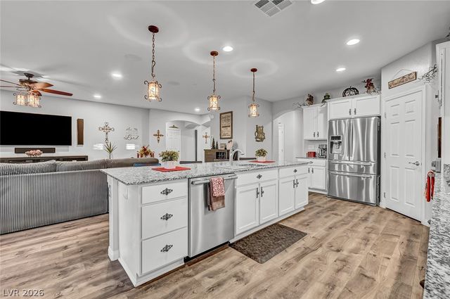 10430 West Amulet Ridge Court, Las Vegas, NV 89149