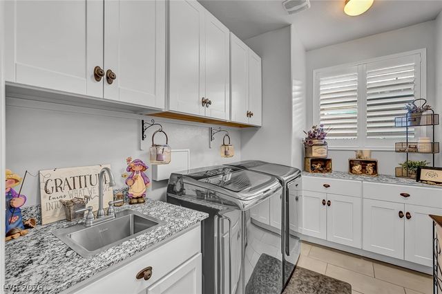 10430 West Amulet Ridge Court, Las Vegas, NV 89149