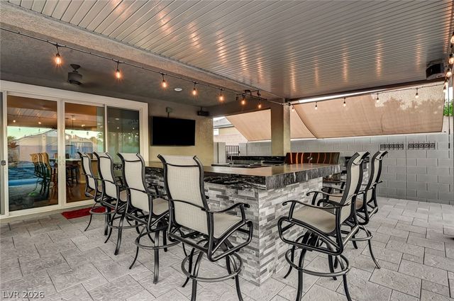 10430 West Amulet Ridge Court, Las Vegas, NV 89149