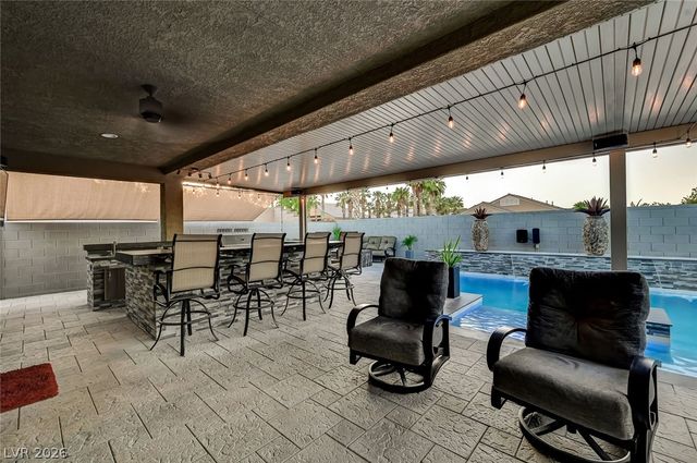 10430 West Amulet Ridge Court, Las Vegas, NV 89149