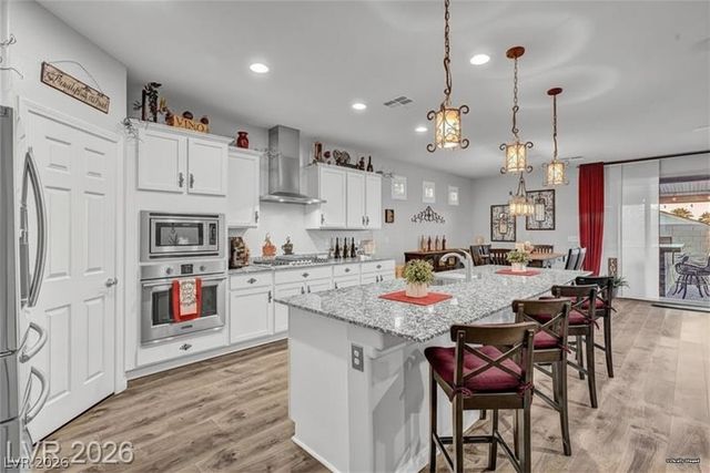 10430 West Amulet Ridge Court, Las Vegas, NV 89149