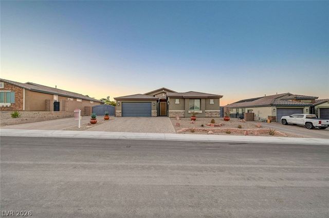 10430 West Amulet Ridge Court, Las Vegas, NV 89149