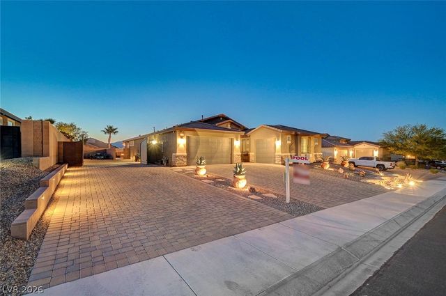 10430 West Amulet Ridge Court, Las Vegas, NV 89149
