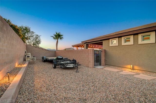 10430 West Amulet Ridge Court, Las Vegas, NV 89149