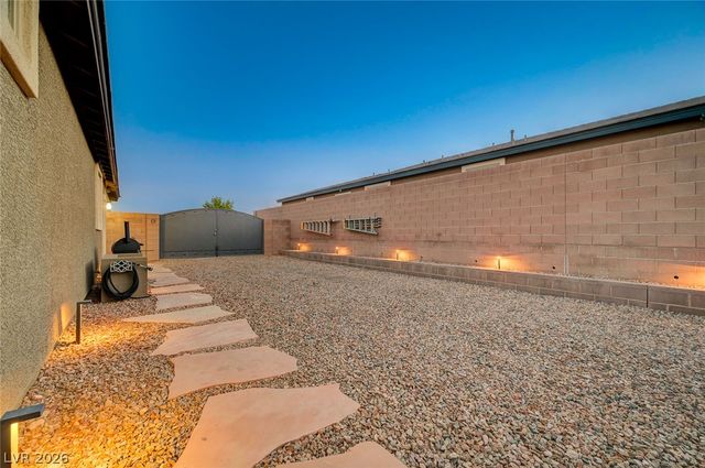 10430 West Amulet Ridge Court, Las Vegas, NV 89149