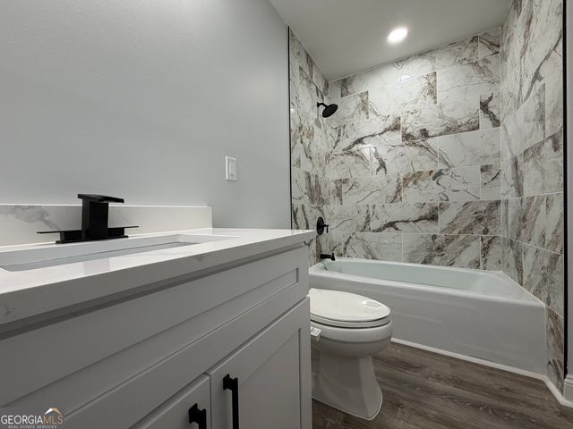 1617 W Kellogg Circle, Douglasville, GA 30134