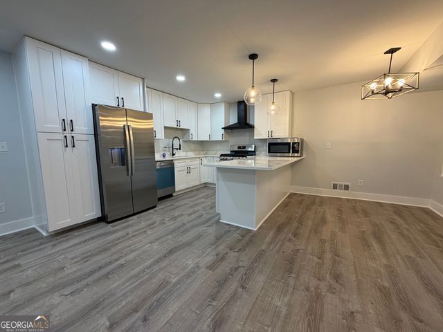 1617 W Kellogg Circle, Douglasville, GA 30134