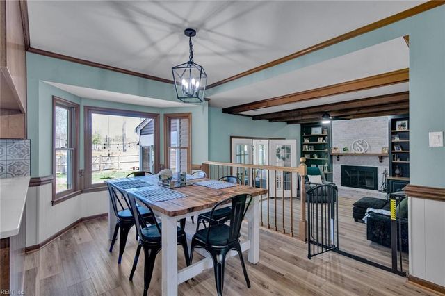 129 Stone Lake CT, Yorktown, VA 23693