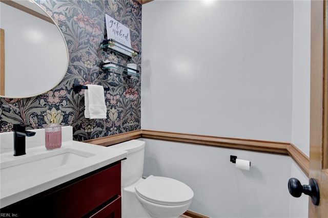 129 Stone Lake CT, Yorktown, VA 23693