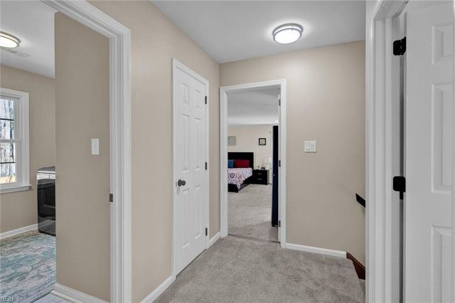 129 Stone Lake CT, Yorktown, VA 23693