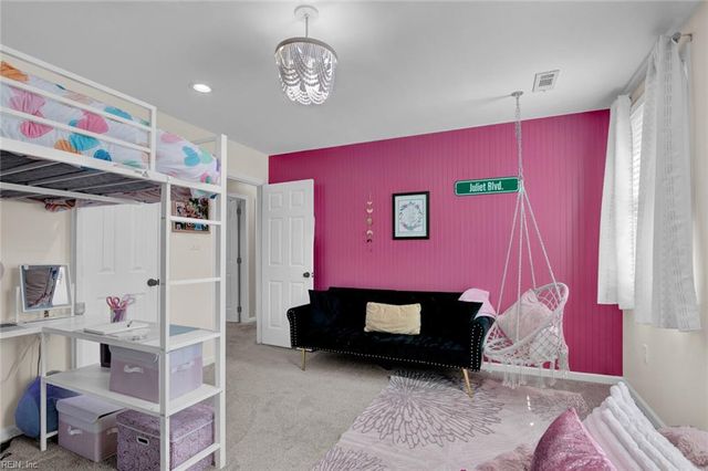 129 Stone Lake CT, Yorktown, VA 23693