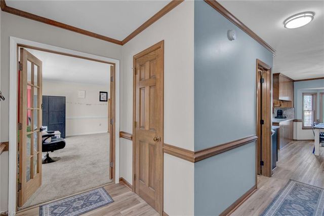 129 Stone Lake CT, Yorktown, VA 23693