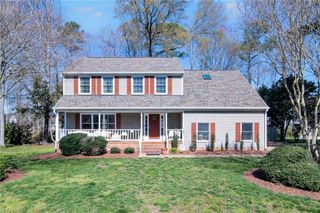 129 Stone Lake CT, Yorktown, VA 23693