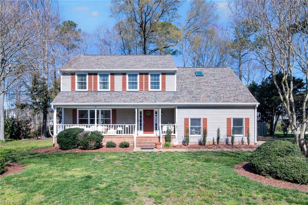 129 Stone Lake CT, Yorktown, VA 23693