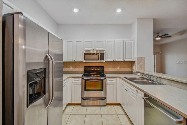 11232 PORT DOUGLAS DRIVE, New Port Richey, FL 34654
