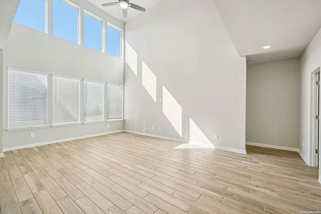 946 Earp Blvd, San Antonio, TX 78260