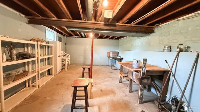 7947 Lake Breeze Drive, Monroe Twp, MI 48161