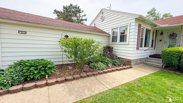7947 Lake Breeze Drive, Monroe Twp, MI 48161