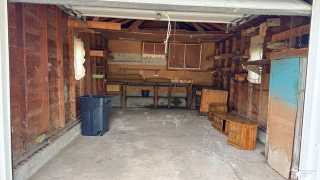 7947 Lake Breeze Drive, Monroe Twp, MI 48161
