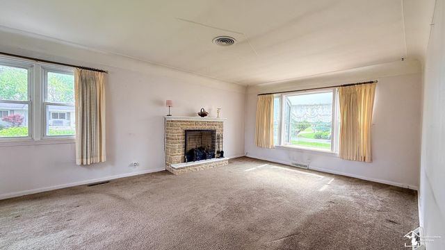 7947 Lake Breeze Drive, Monroe Twp, MI 48161