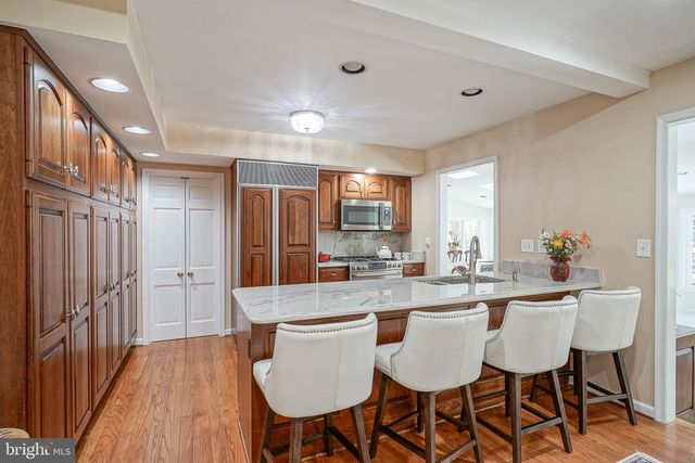 8 BARBERRY MEWS, Medford, NJ 08055