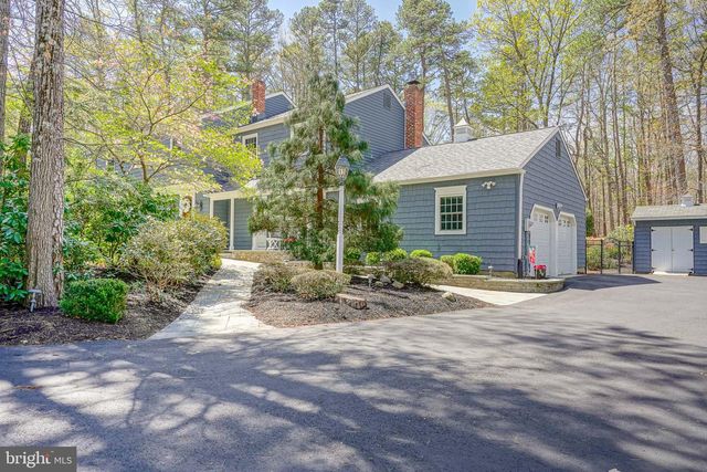 8 BARBERRY MEWS, Medford, NJ 08055